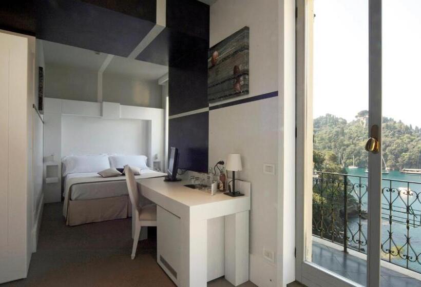 اتاق لوکس با چشم‌انداز دریا, Piccolo Portofino