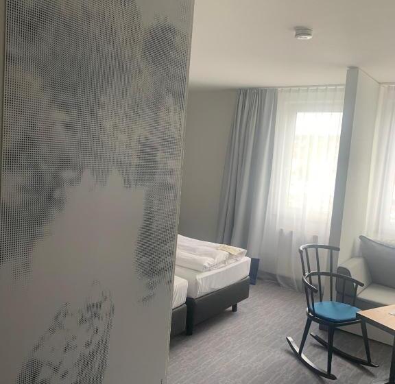 Номер Стандарт с Гостиной, Vienna House Easy By Wyndham Amberg