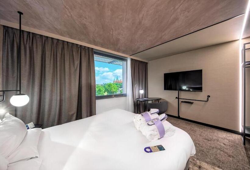 سوییت, Novotel Krakow Centrum