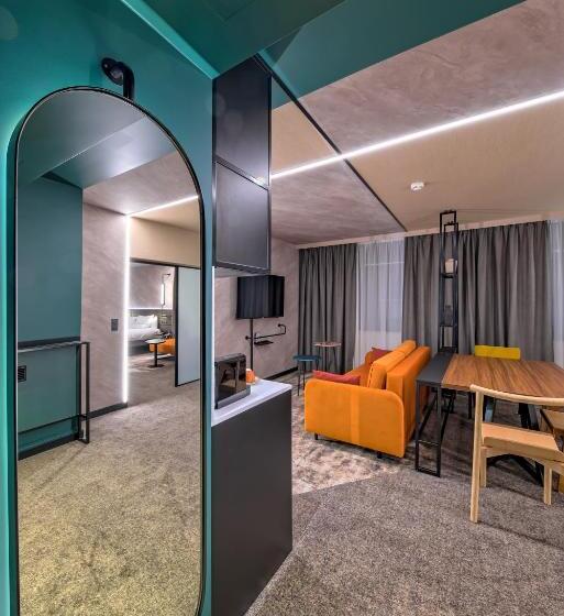 سوییت, Novotel Krakow Centrum
