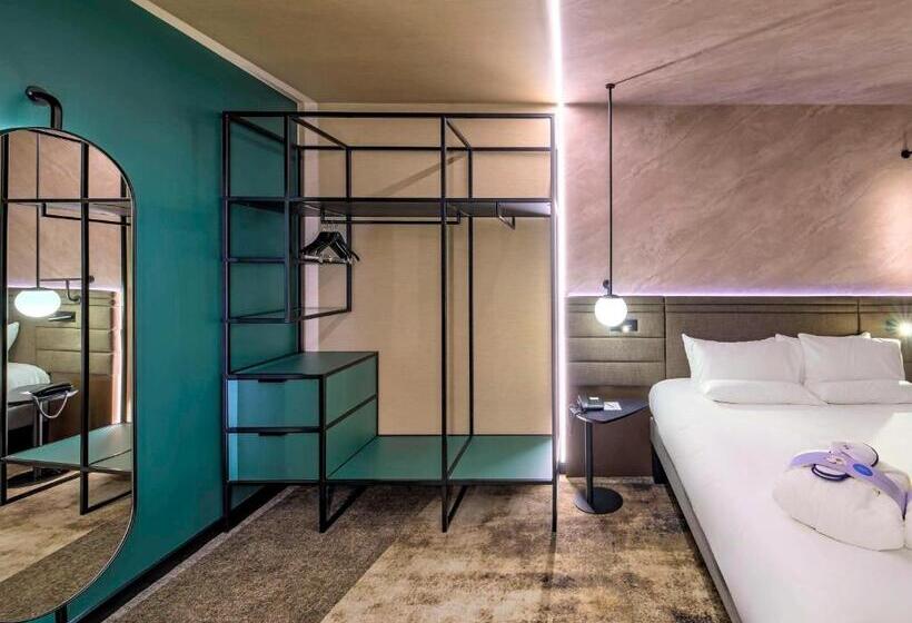 سوییت, Novotel Krakow Centrum