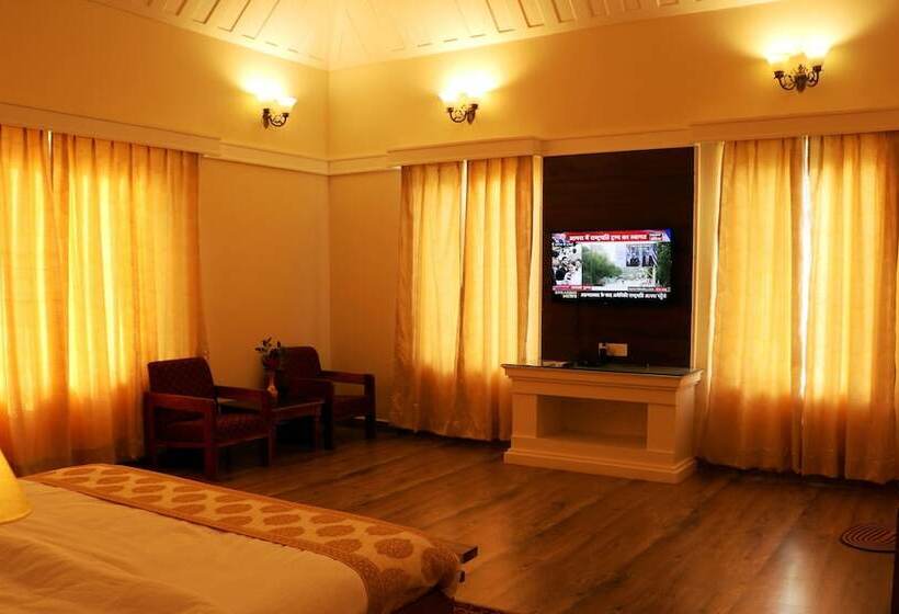 Люкс, Greendale Resort