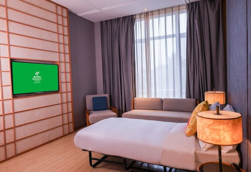 جناح, Holiday Inn Dalian Hot Spring, An Ihg