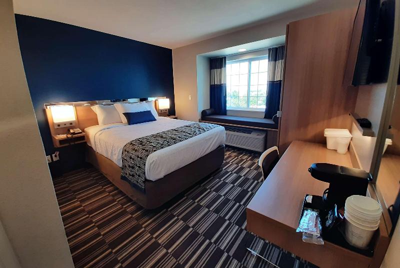 Номер Стандарт, Microtel Inn & Suites By Wyndham Loveland