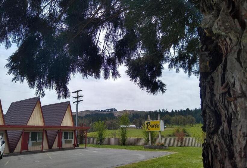 Номер Deluxe, The Ranch Motel