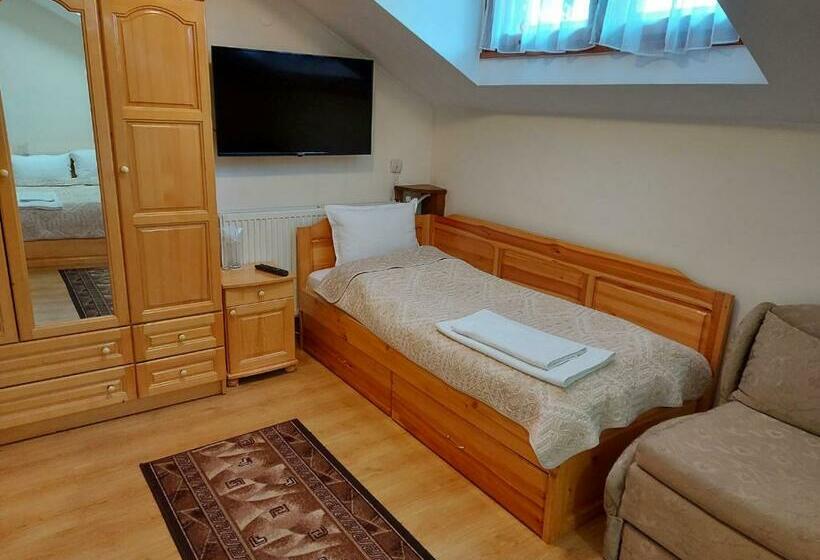 Трехместный Номер Классика, Vitosha Guest House