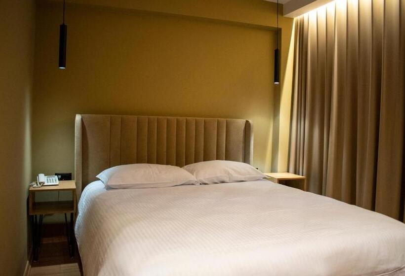 اتاق سوپریور با تخت بزرگ, Bocca Hotel Korce