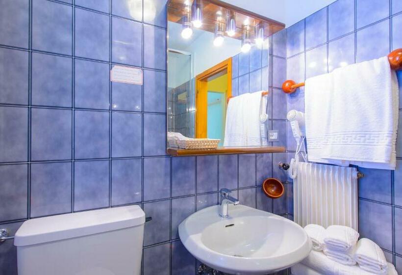 컴포트 트리플 룸, Park Hotel Faloria