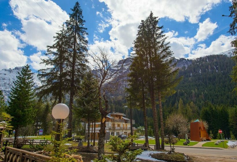 חדר משפחתי, Park Hotel Faloria