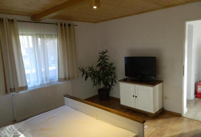 خانه 3 خوابه, Casa Eli