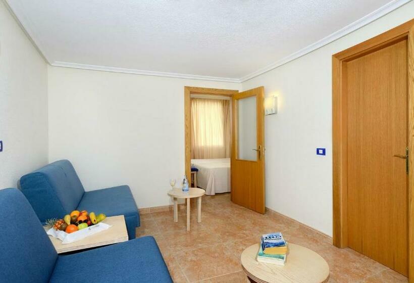 Семейный Номер, Alexandre Hotel Troya