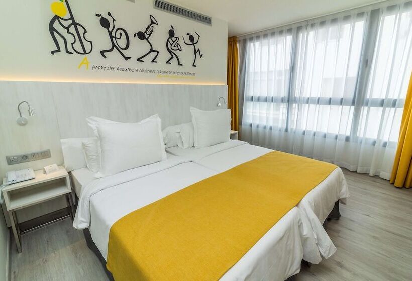 اتاق اکونومی, Lemon & Soul Las Palmas