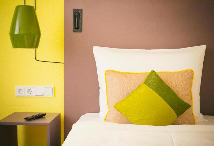 Номер Комфорт, Vienna House Easy By Wyndham Günzburg