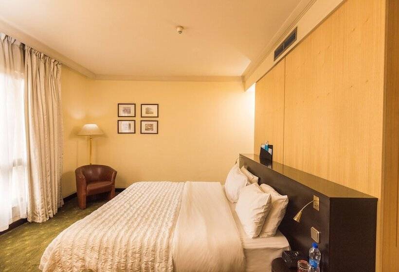 标准间, Ogeyi Place Hotels Port Harcourt