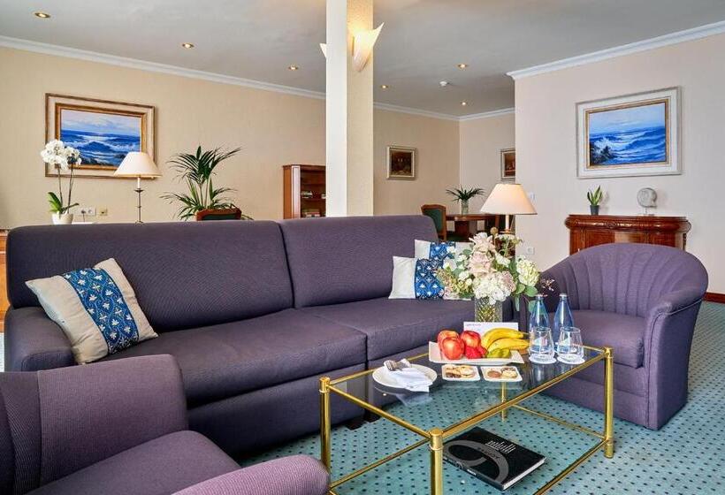 Люкс Мастер, Precise Resort Tenerife
