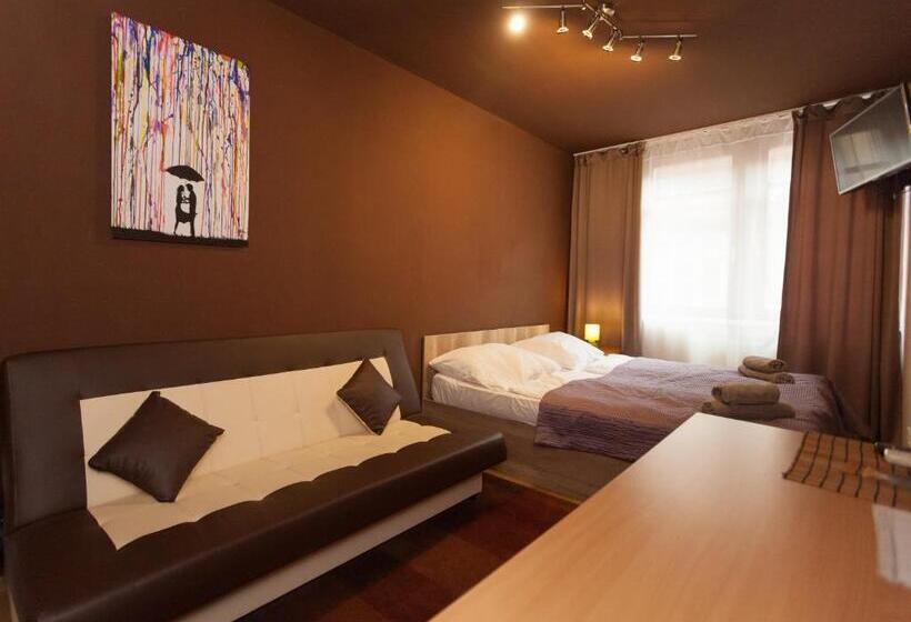 デラックスルーム, Anva House