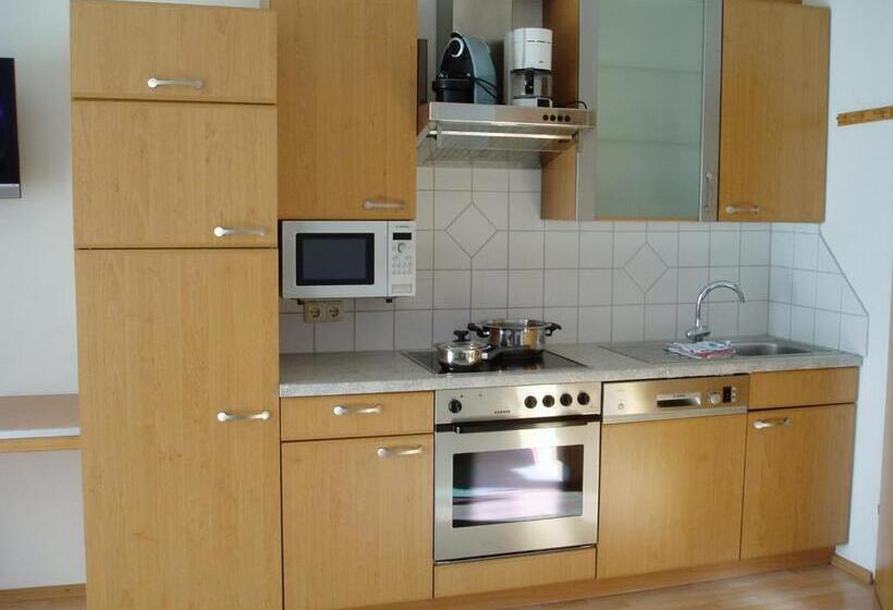 Апартаменты 1 Спальня с Балконом, Am Zwölferkogel Appartements