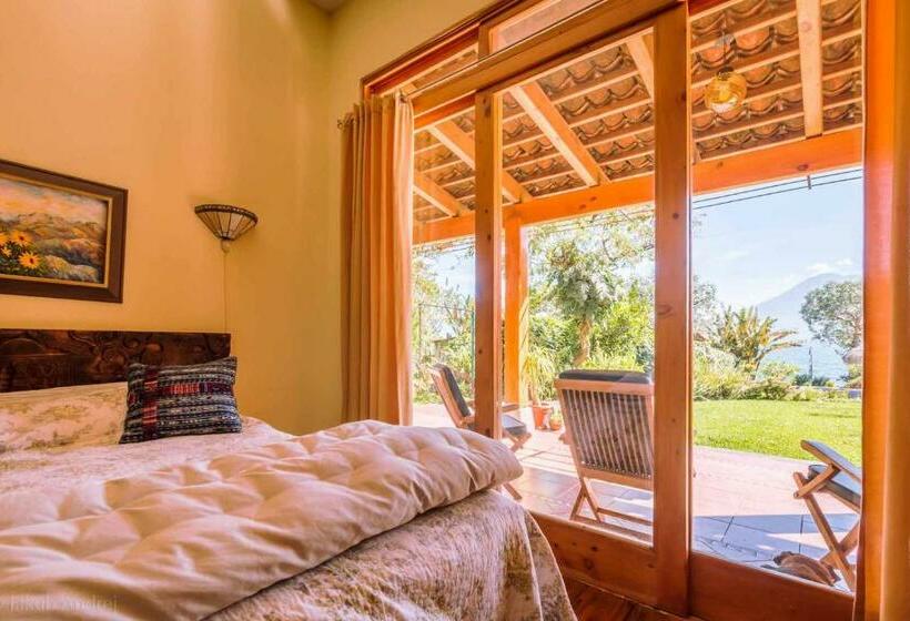 استودیوی لوکس, Lake Front Suite At Los Elementos