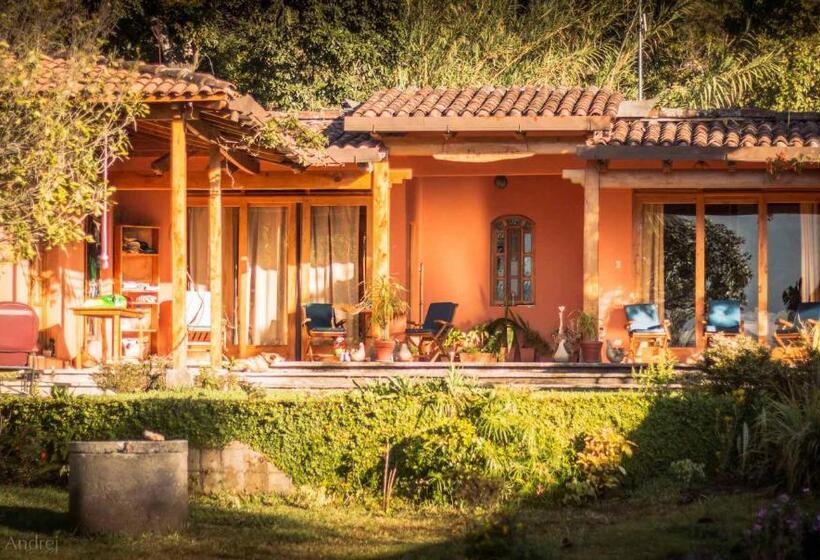 استودیوی لوکس, Lake Front Suite At Los Elementos