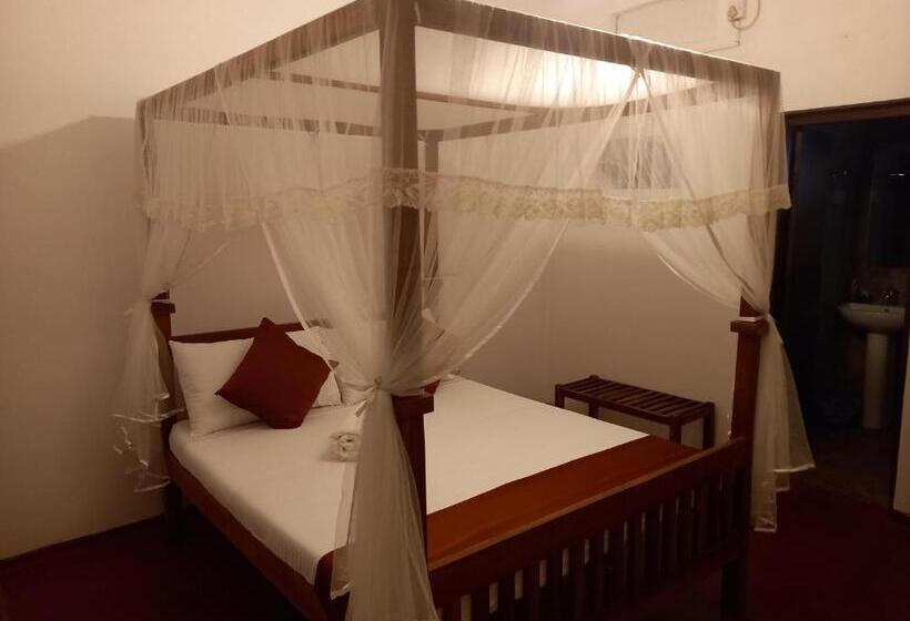 غرفة إقتصادية, Mahaweli Shades