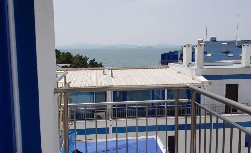 Студия Стандарт Вид на Море, Blue Bay Palace Apart Complex