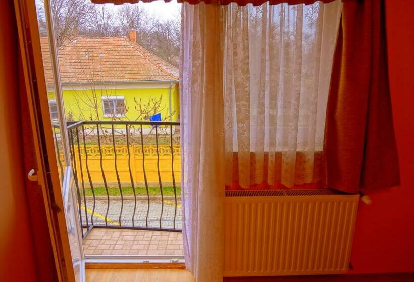 Номер Стандарт, Horváth Vendégház