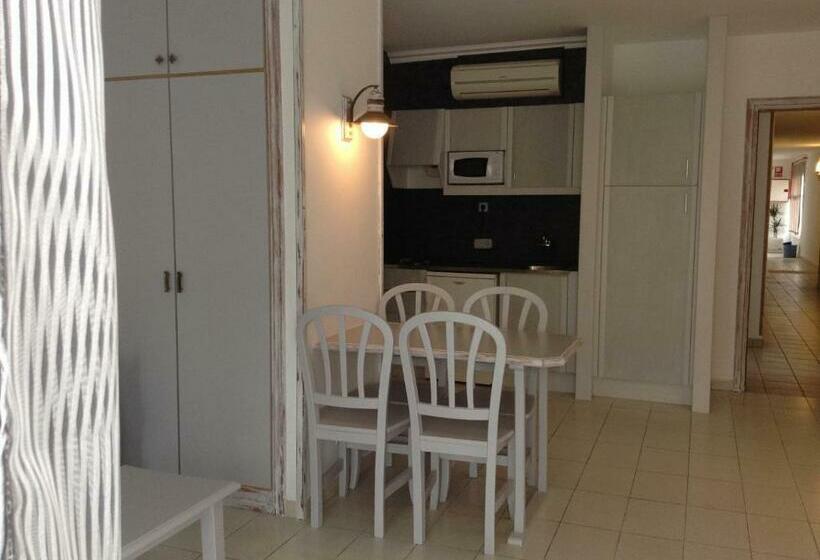 Апартаменты 1 Спальня, Apartamentos Royal Life