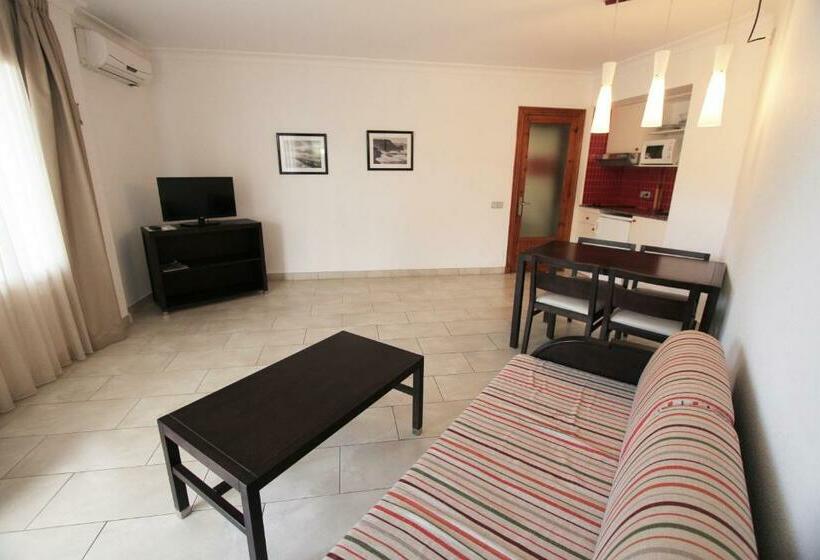 Апартаменты 1 Спальня, Apartamentos Royal Life
