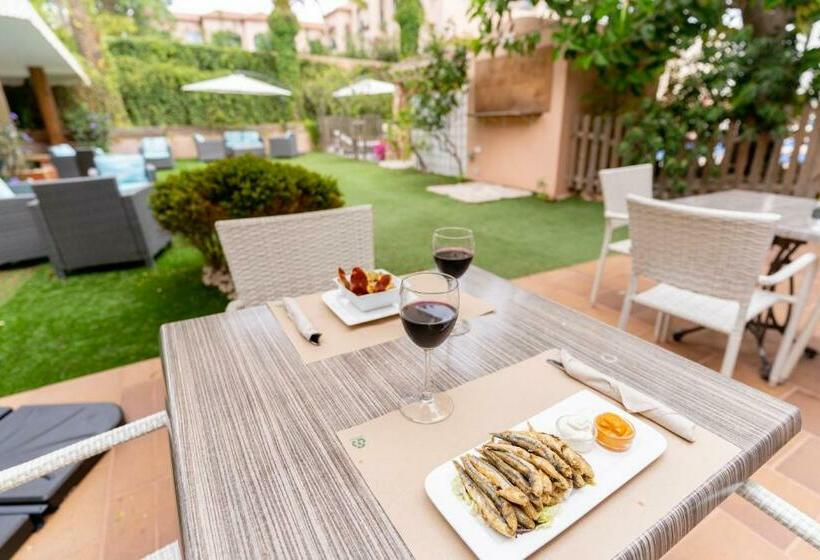 Апартаменты 1 Спальня, Apartamentos Royal Life