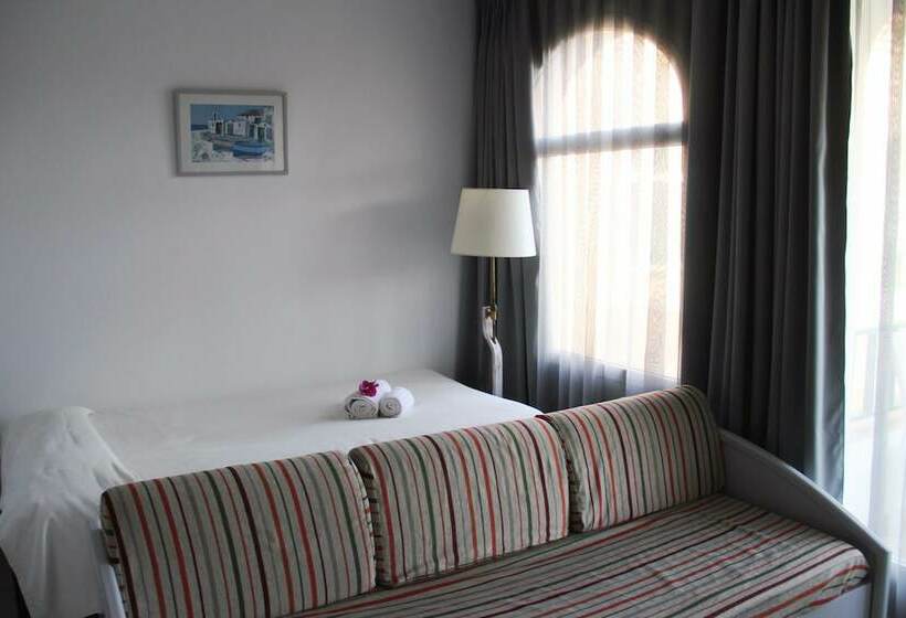Апартаменты 1 Спальня, Apartamentos Royal Life
