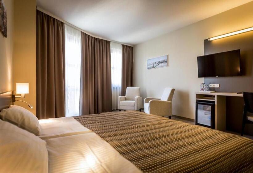 수피리어 룸, Corvin Hotel Budapest Corvin Wing