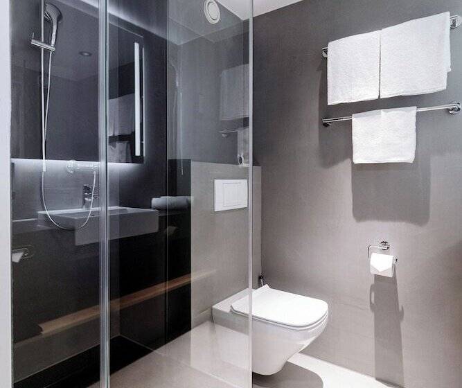 Номер Стандарт, Intercityhotel Wien