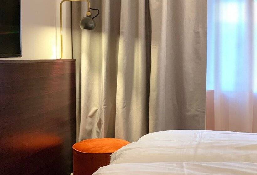 Номер Стандарт, Quality Hotel The Mill