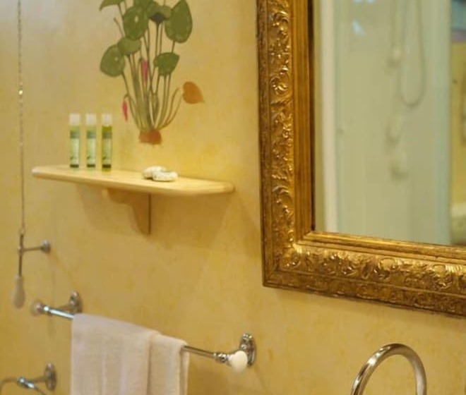 اتاق کلاسیک, Relais Villa Baldelli