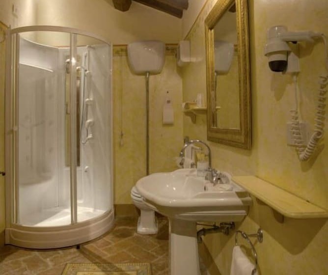 اتاق سوپریور, Relais Villa Baldelli
