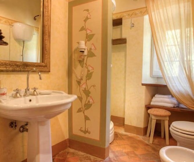 اتاق سوپریور, Relais Villa Baldelli