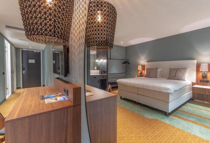 Номер Deluxe, Van Der Valk Hotel Schiphol
