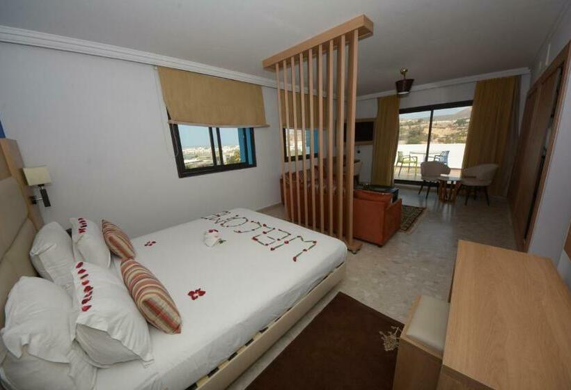 Люкс, Oasis Hotel & Spa