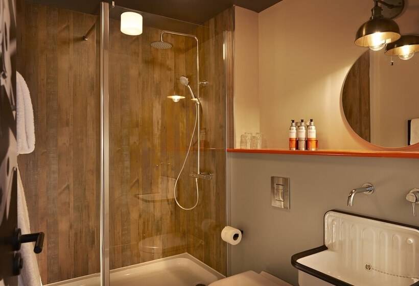 Номер Basic, Bike & Boot Inns Scarborough   Leisure Hotels For Now
