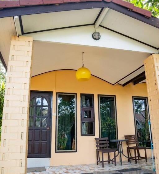 جناح عائلي, Tompizza Resort