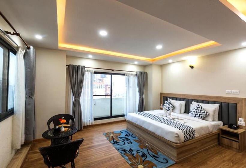 اتاق سوپریور با تخت بزرگ, Travel Inn