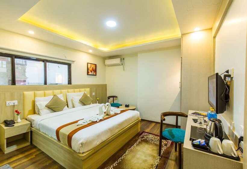 اتاق لوکس, Travel Inn