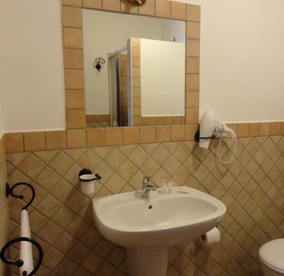 اتاق استاندارد, Bed And Breakfast Ichnos