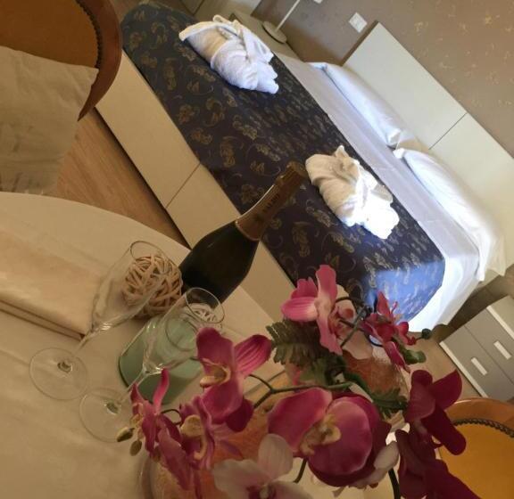 اتاق لوکس, Saija Resort