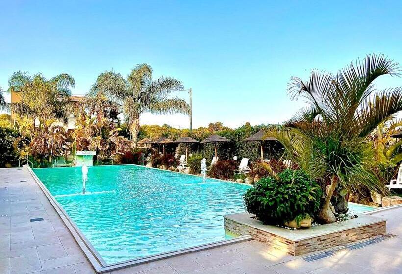 سوییت جونیور با چشم‌انداز دریا, Saija Resort