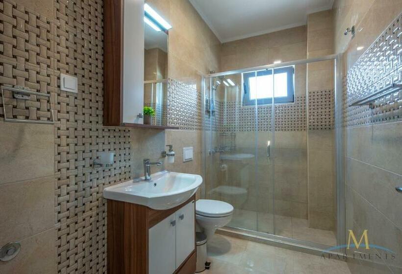آپارتمان 2 خوابه, M Apartments