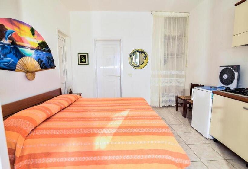 Номер Стандарт, Solemareponza Casa Maria
