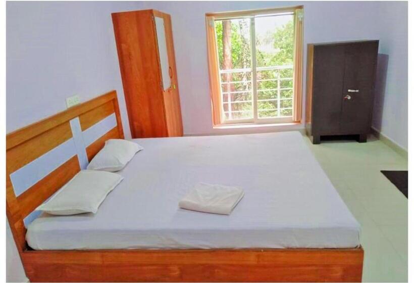 발코니 디럭스 룸, Aym Yoga Resort Arambol Goa