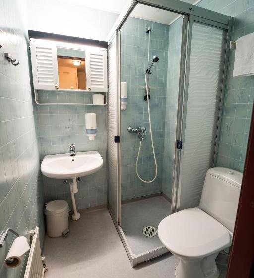 Трежместный Номер Economy, Budget Hotel Raahe