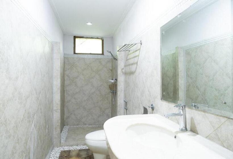 Люкс, Reddoorz Plus Near One Bell Park Avenue